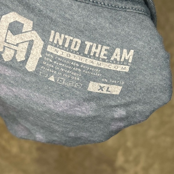 Into the AM Tshirt gray XL sun with sunglasses graphic front and back - Picture 4 of 5